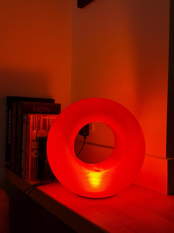 Nova Loop Lamp