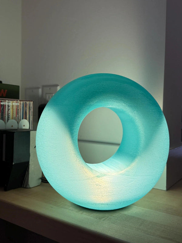 Nova Loop Lamp