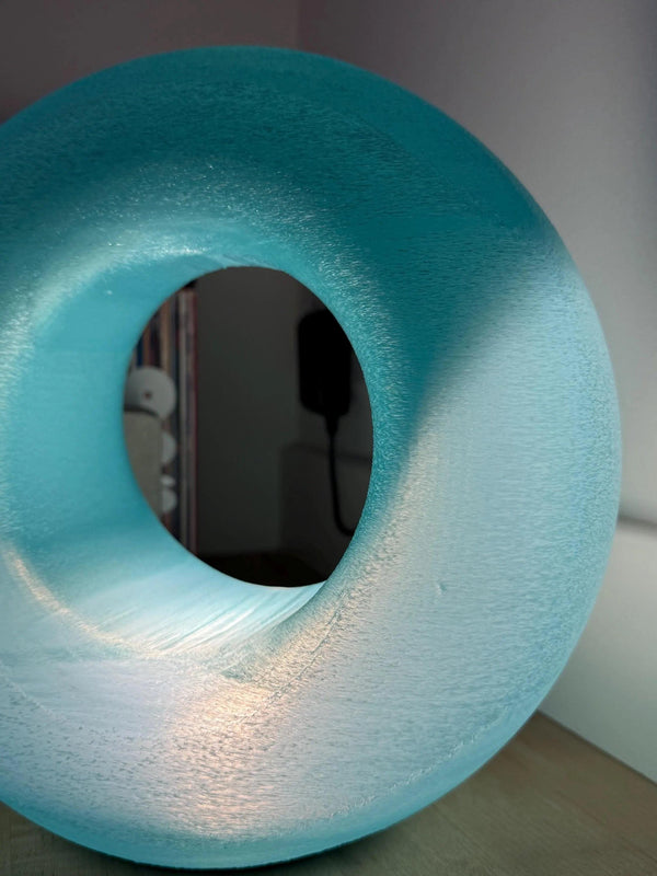 Nova Loop Lamp
