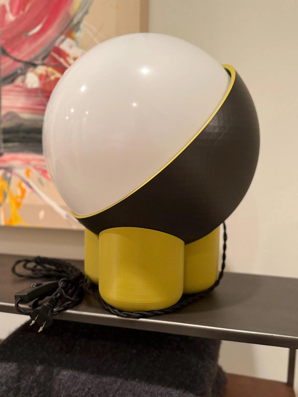 Elroy Lamp